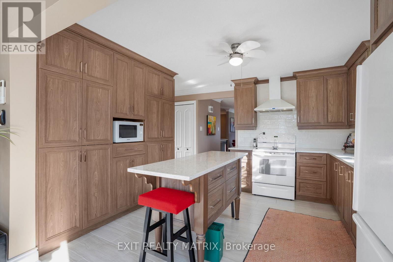 1124 Ghislain Street, Hawkesbury, Ontario  K6A 3G3 - Photo 16 - X12459985