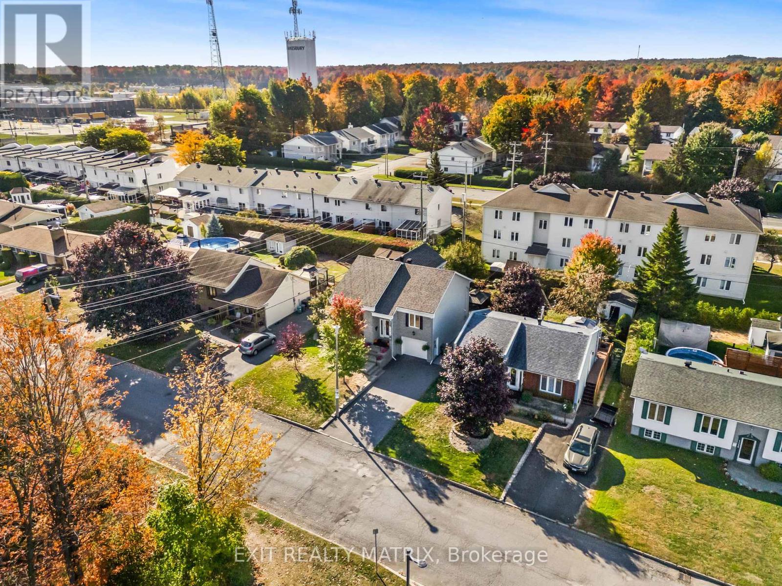 1124 Ghislain Street, Hawkesbury, Ontario  K6A 3G3 - Photo 32 - X12459985
