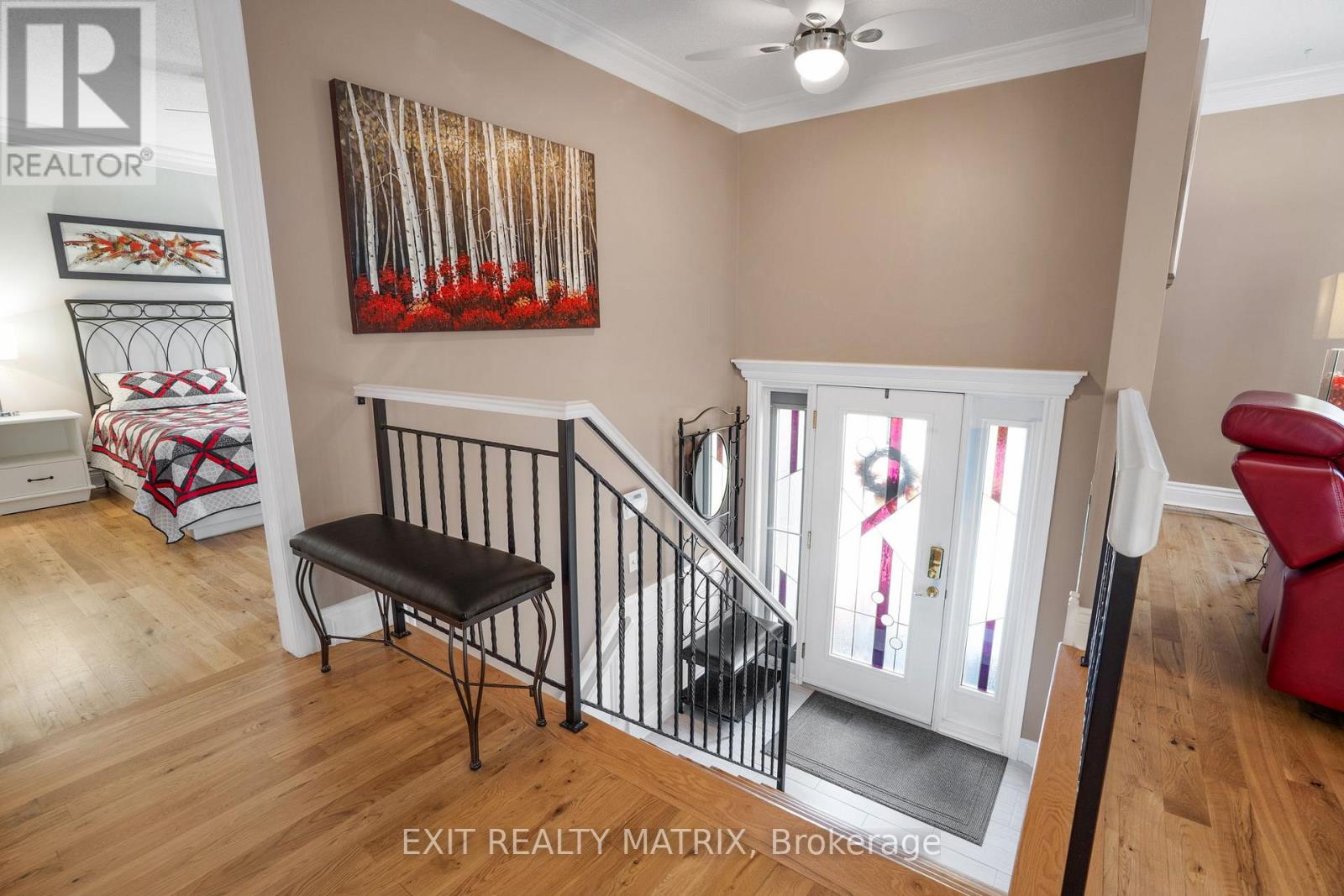 1124 Ghislain Street, Hawkesbury, Ontario  K6A 3G3 - Photo 4 - X12459985