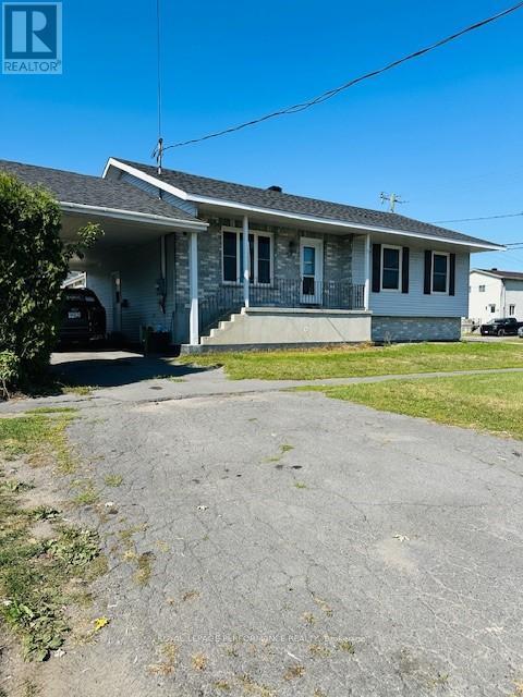 395 THIRTEENTH STREET W, Cornwall, Ontario