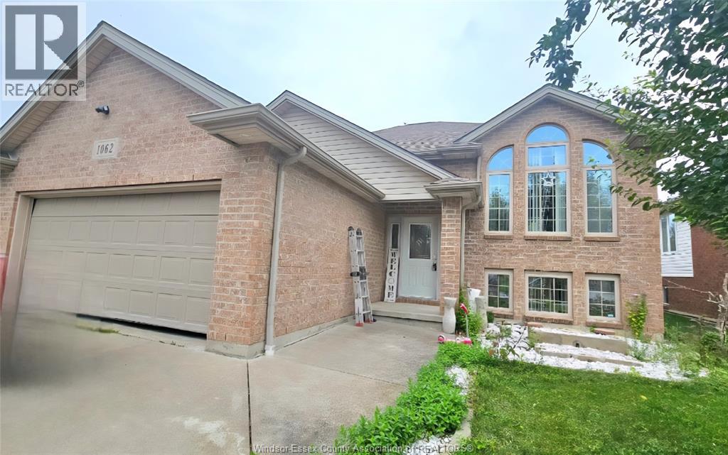 MLS# 25025977: 1062 MONARCH MEADOWS, Lakeshore, Canada
