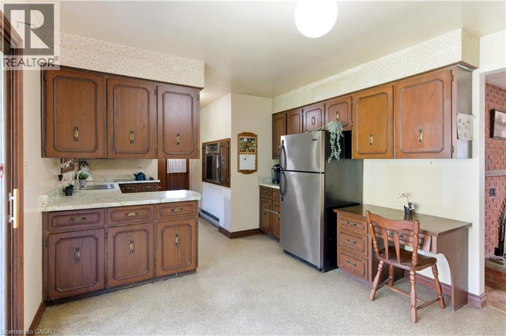 1043 Safari Road, Hamilton, Ontario  L0R 1V0 - Photo 16 - 40778529