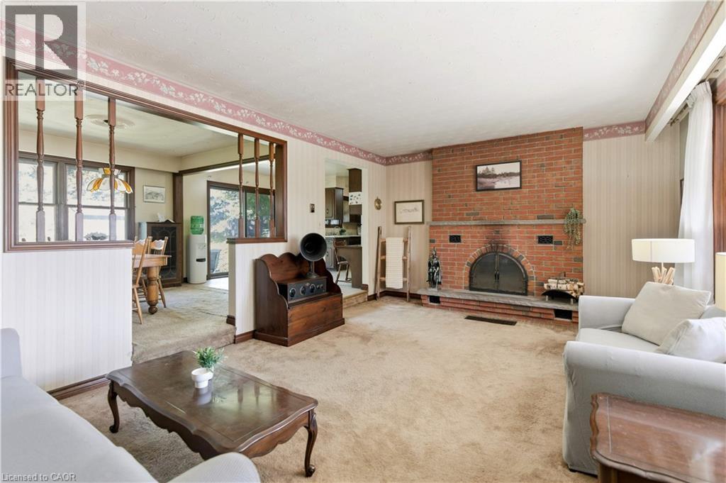 1043 Safari Road, Hamilton, Ontario  L0R 1V0 - Photo 6 - 40778529