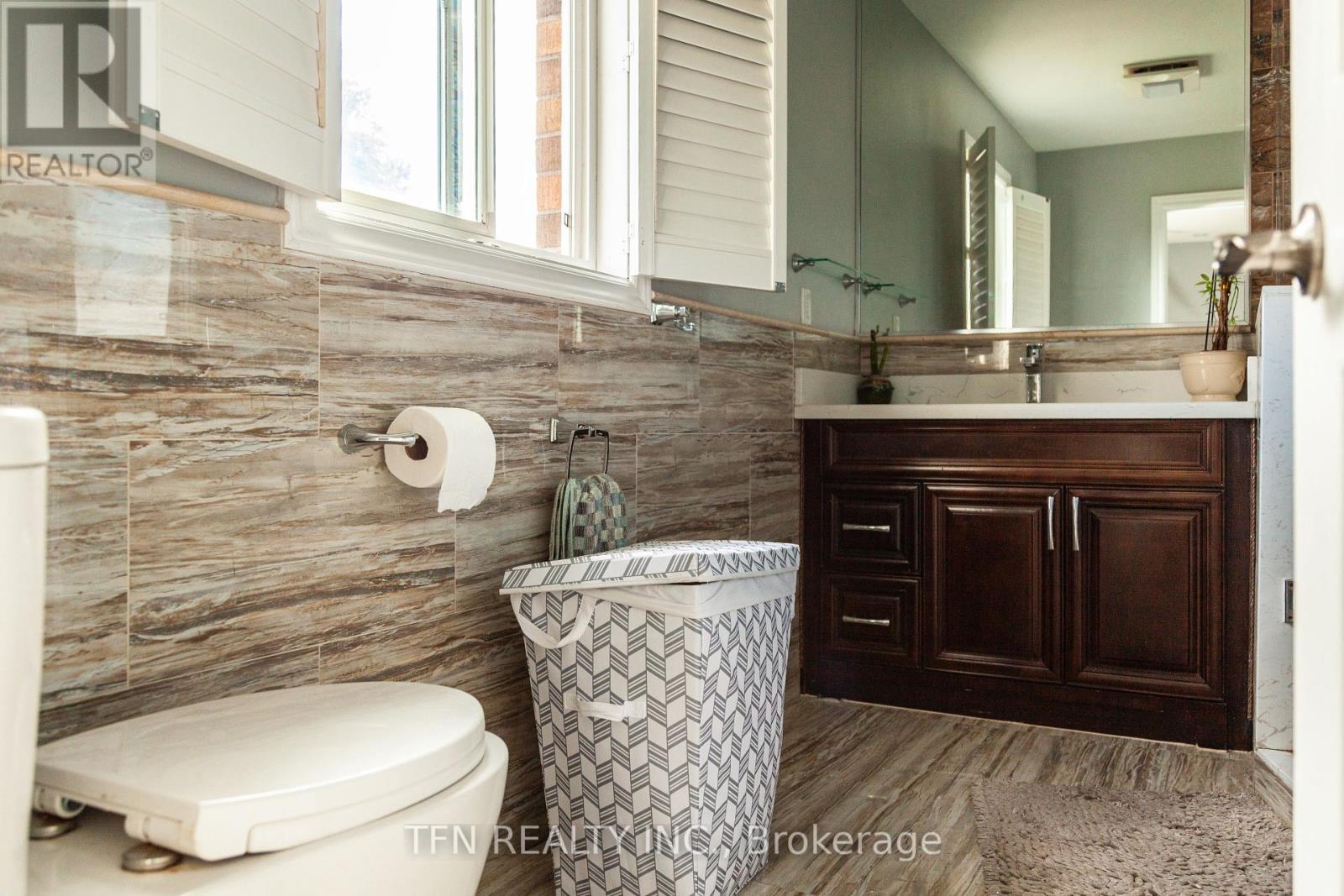 5 Belwood Boulevard, Vaughan, Ontario  L4K 5H4 - Photo 22 - N12454947