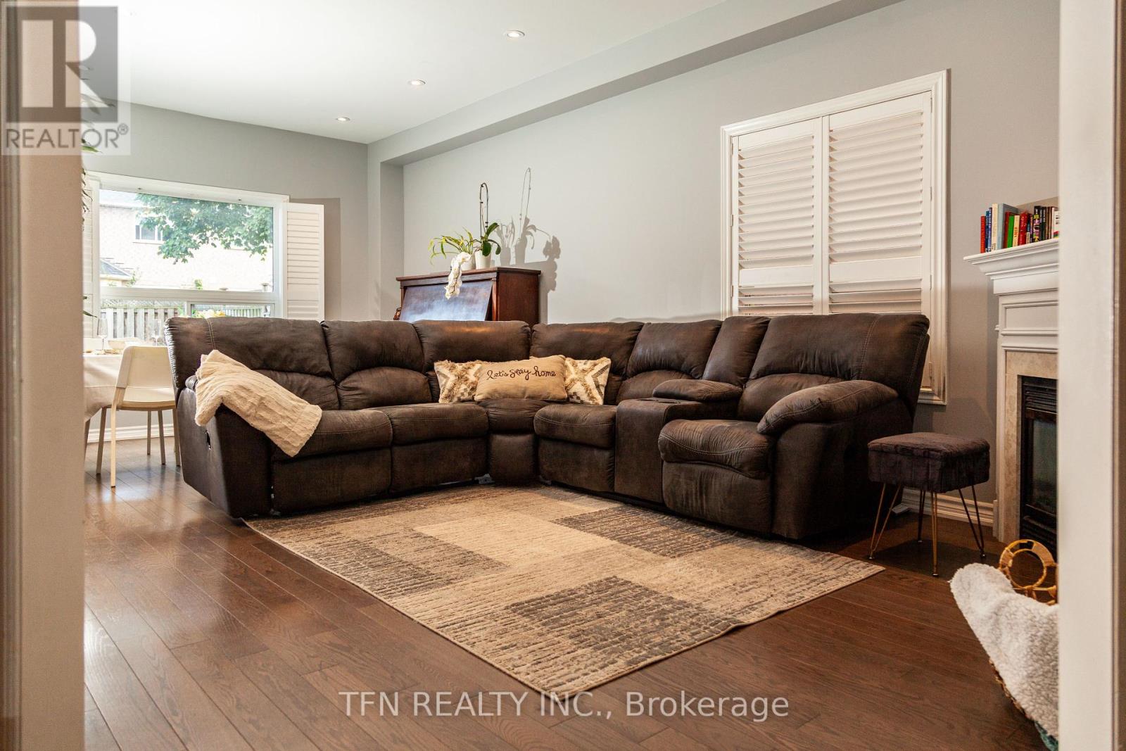 5 Belwood Boulevard, Vaughan, Ontario  L4K 5H4 - Photo 9 - N12454947