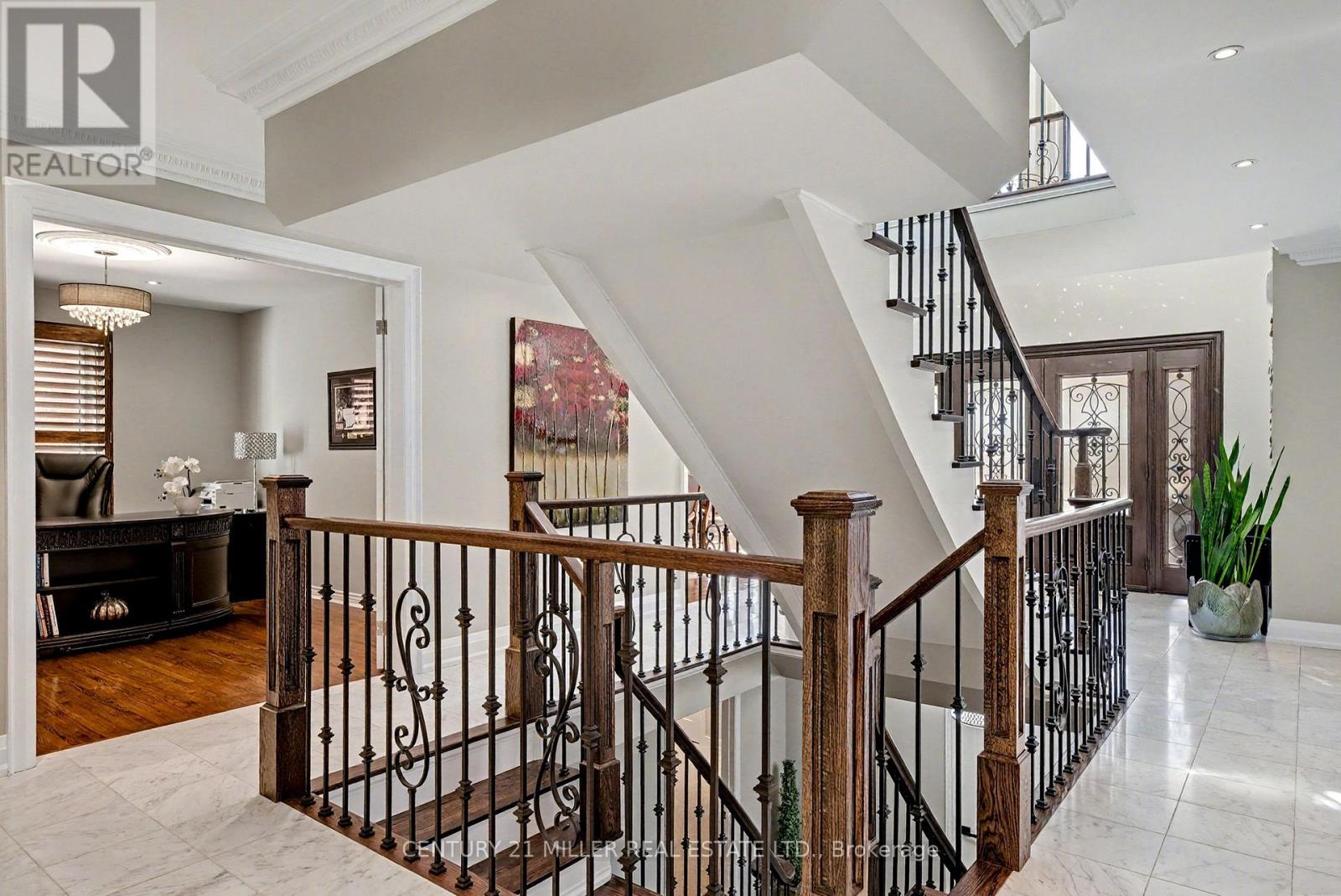 1213 Bowman Drive, Oakville, Ontario  L6M 2T4 - Photo 7 - W12384912