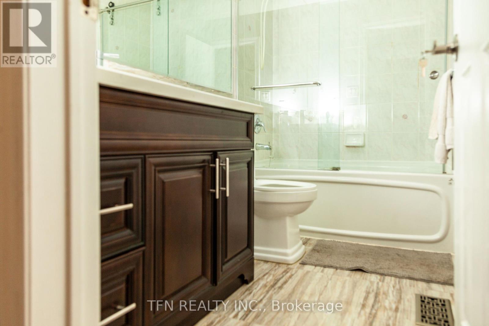 5 Belwood Boulevard, Vaughan, Ontario  L4K 5H4 - Photo 32 - N12454947