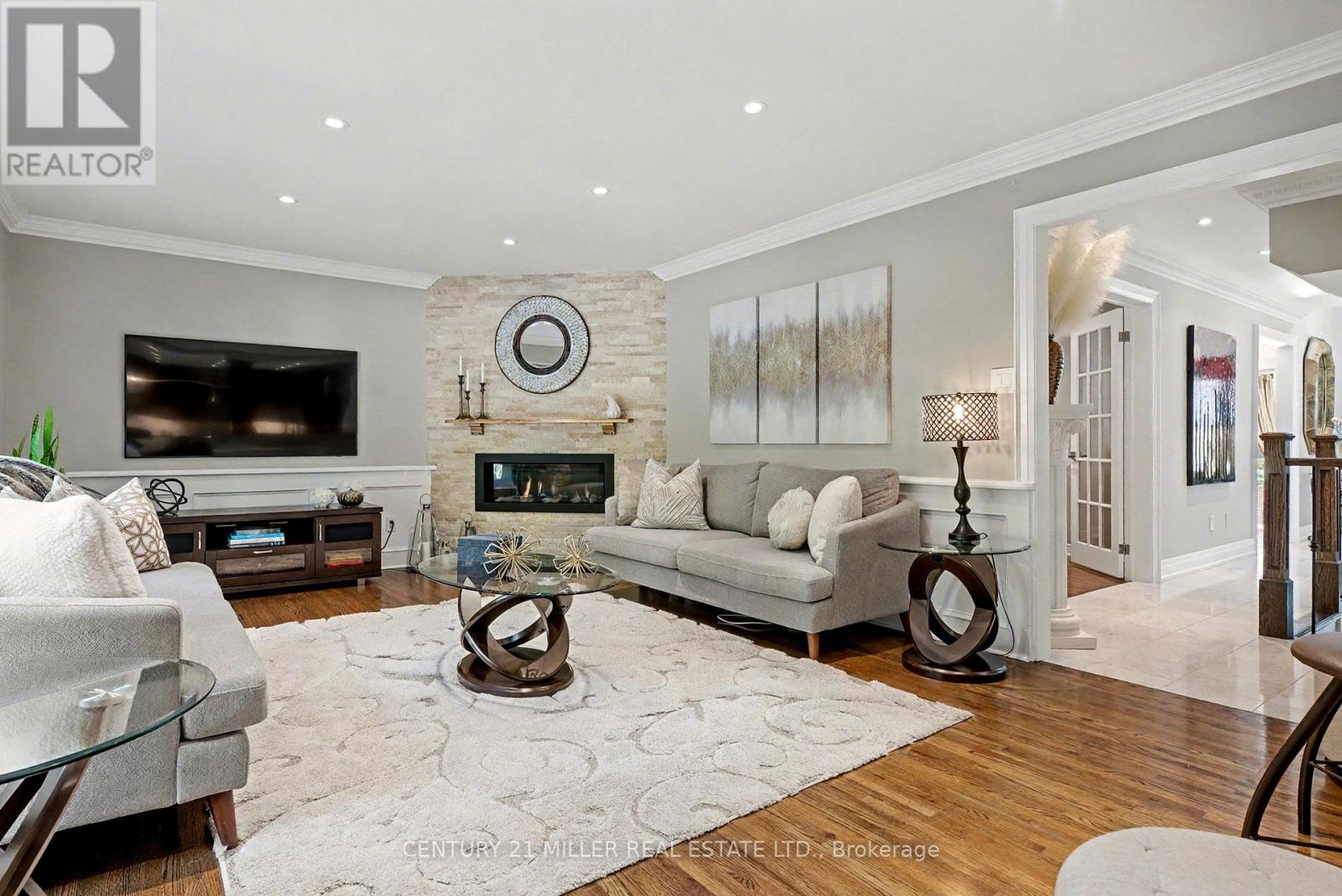 1213 Bowman Drive, Oakville, Ontario  L6M 2T4 - Photo 19 - W12384912