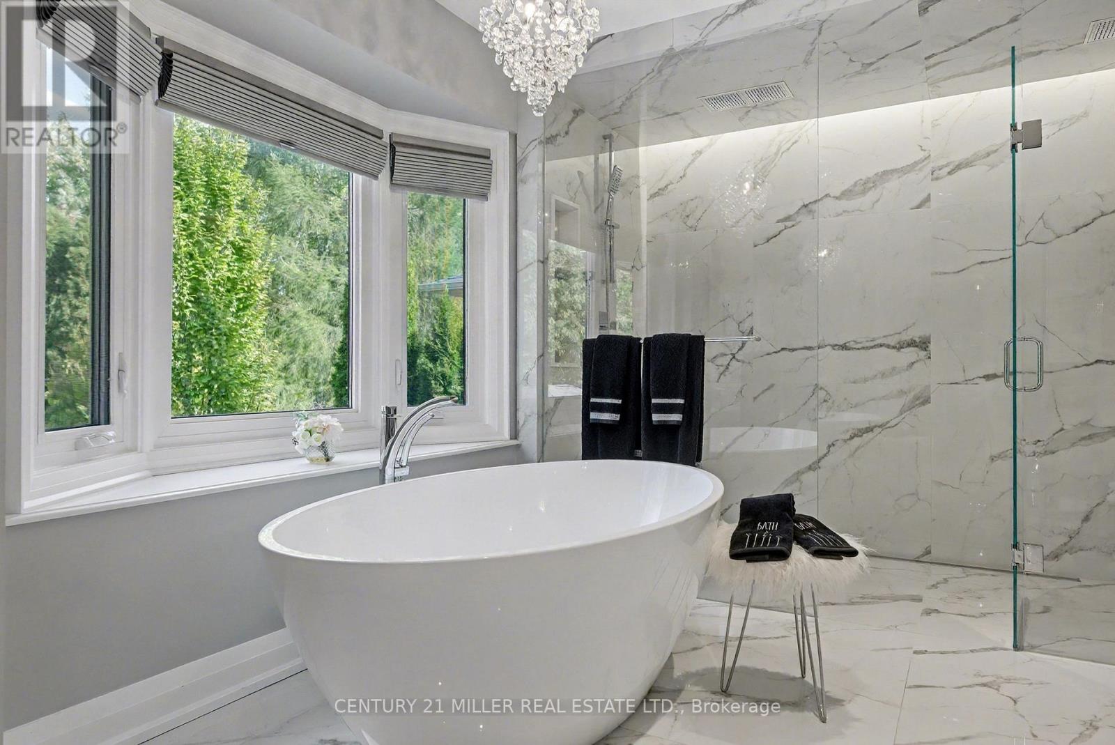 1213 Bowman Drive, Oakville, Ontario  L6M 2T4 - Photo 26 - W12384912