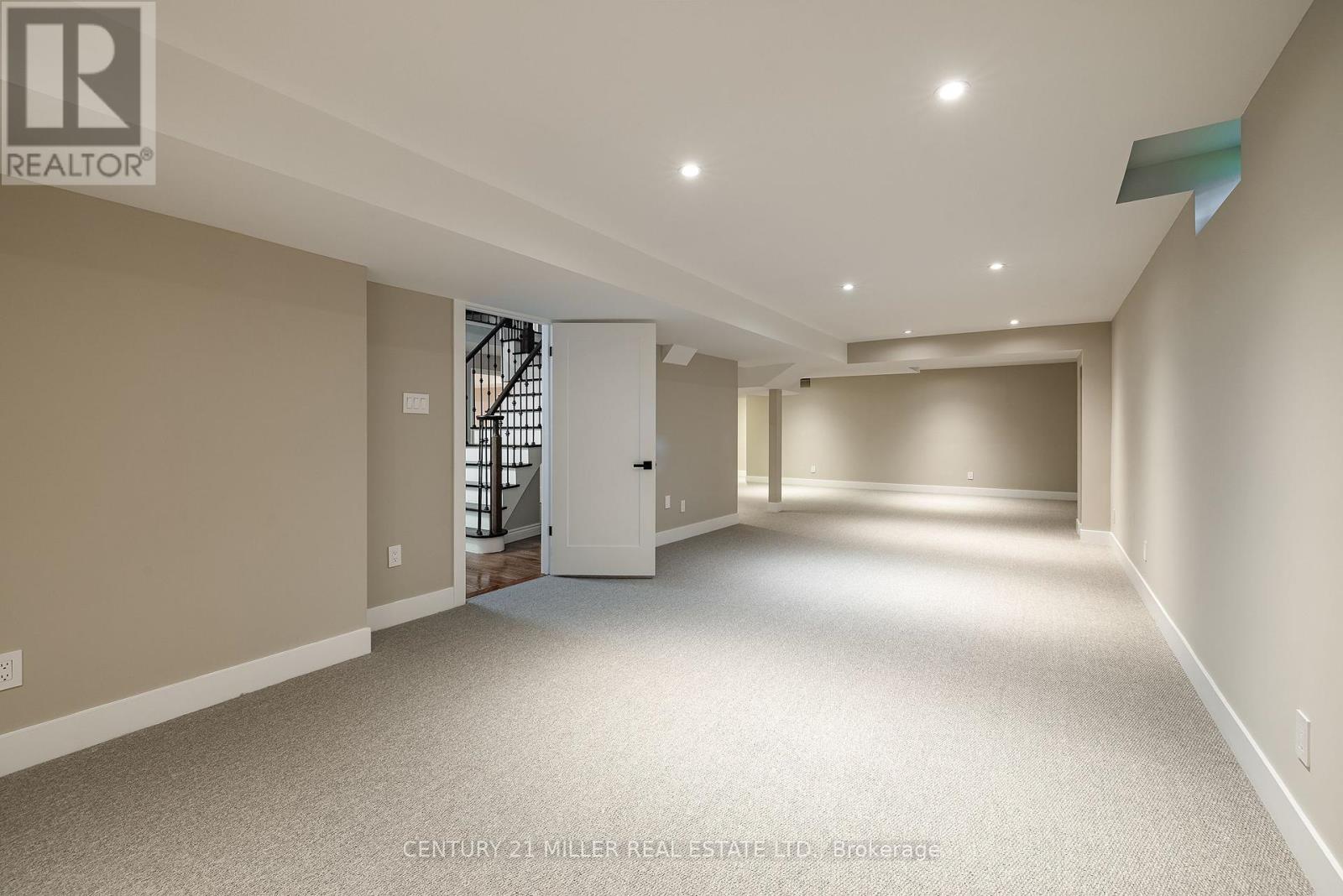 1213 Bowman Drive, Oakville, Ontario  L6M 2T4 - Photo 33 - W12384912