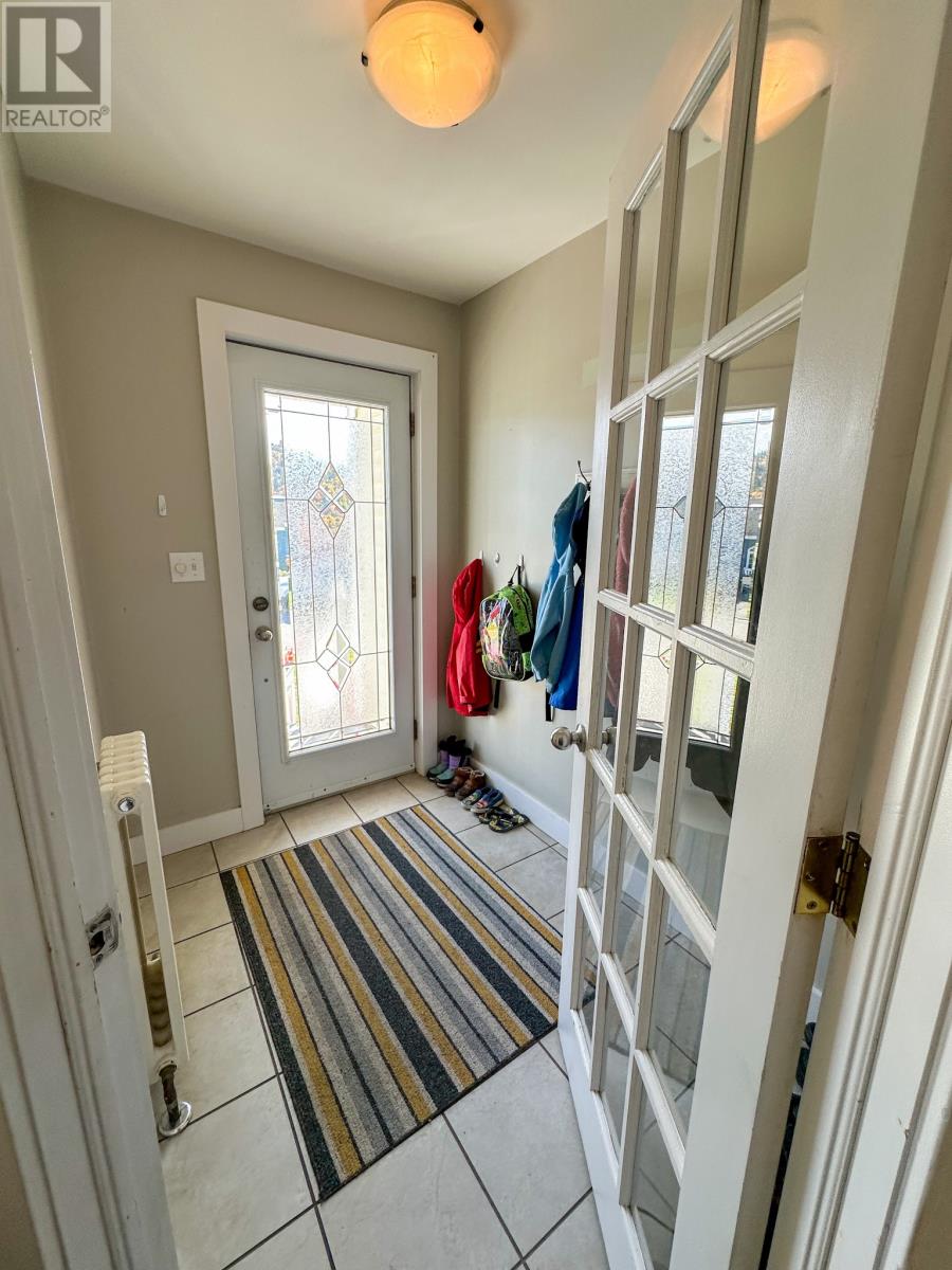 5 Edinburgh Street, Corner Brook, Newfoundland & Labrador  A2H 4N6 - Photo 3 - 1291493