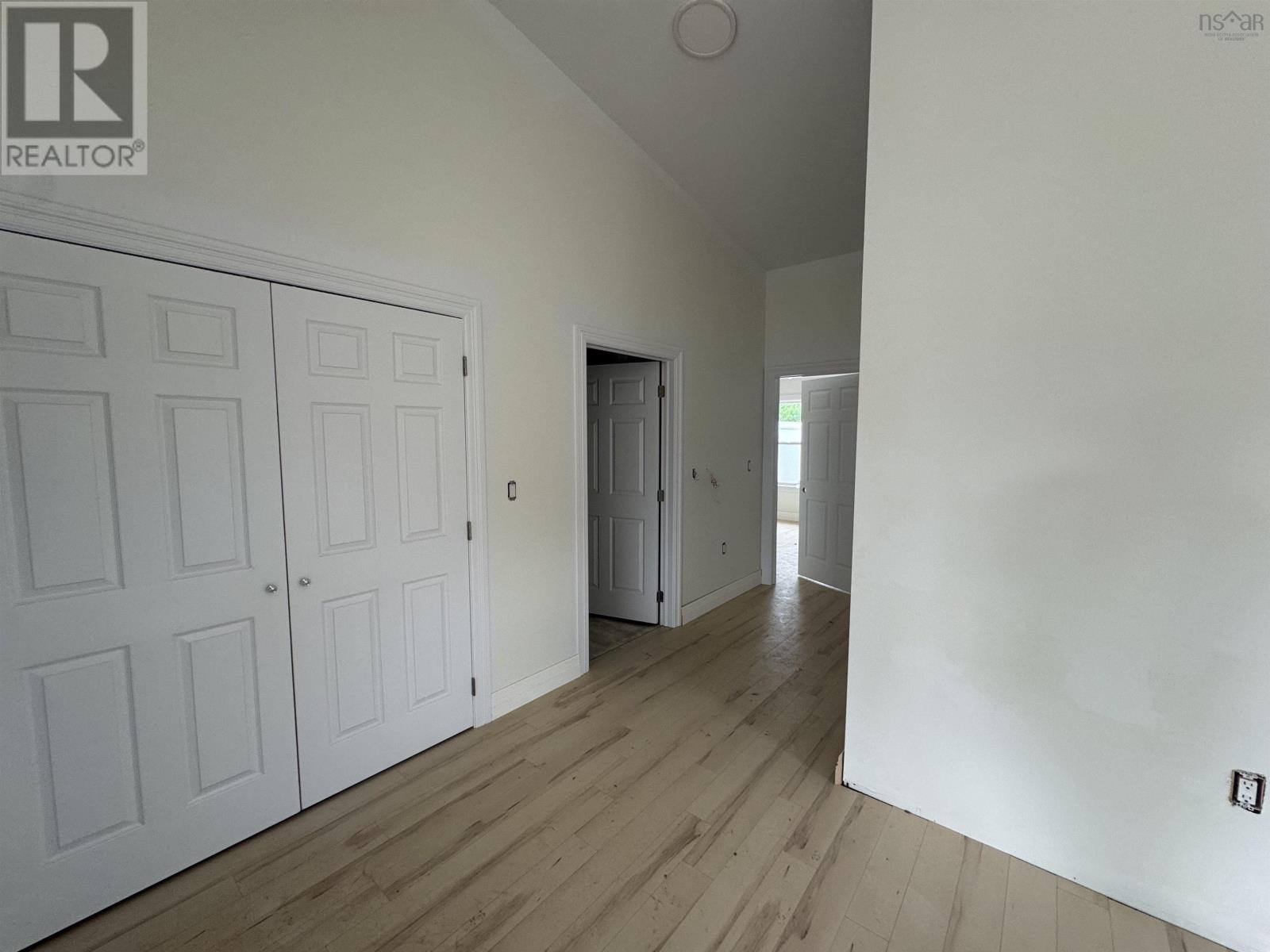 Property at 11 SUMMER HILL Place image 5