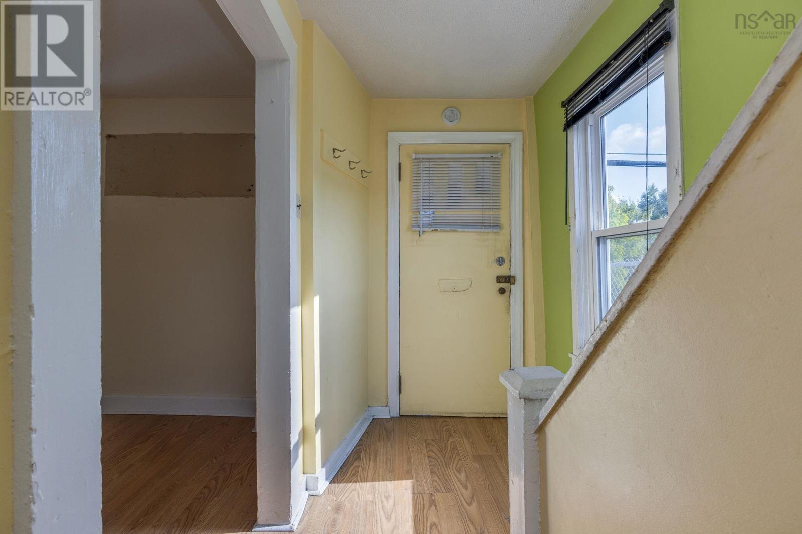 2576 Creighton Street, Halifax, Nova Scotia  B3K 3S4 - Photo 5 - 202524323