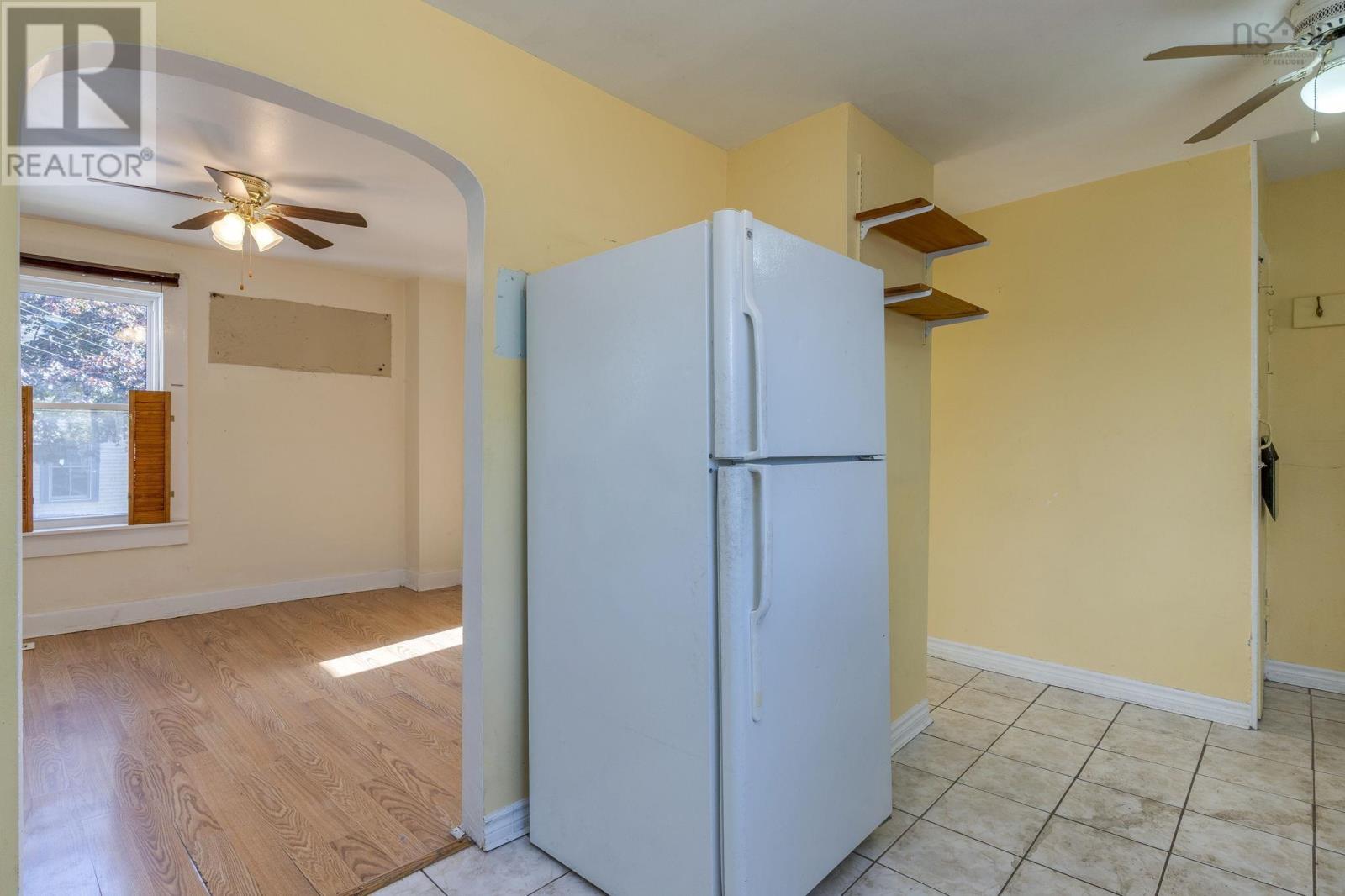 2576 Creighton Street, Halifax, Nova Scotia  B3K 3S4 - Photo 9 - 202524323