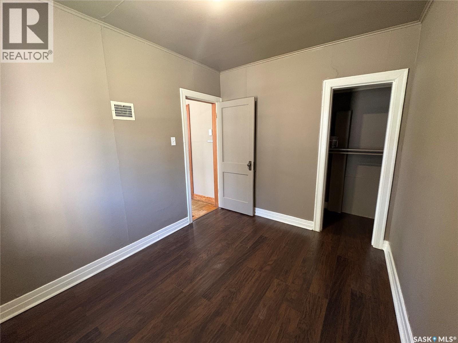 2232 Broder Street, Regina, Saskatchewan  S4N 3S6 - Photo 5 - SK020738