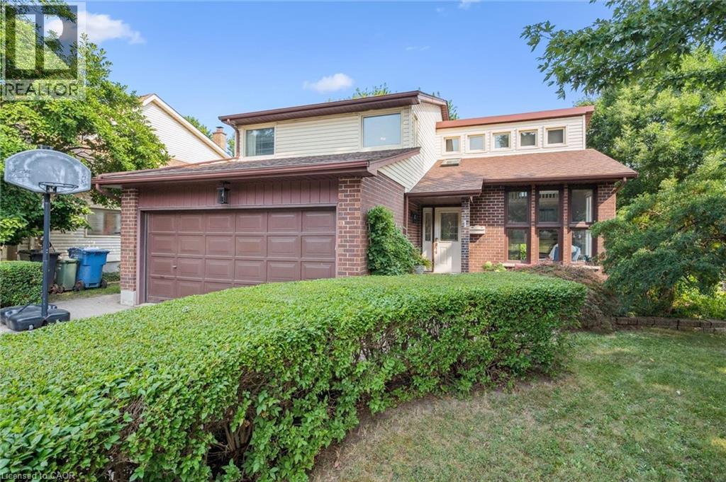 1 Thornhill Drive, Guelph, Ontario  N1H 7Z6 - Photo 2 - 40778705