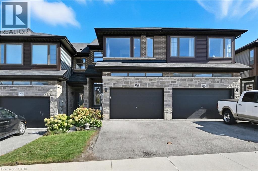 3969 Crown Street, Lincoln, Ontario  L3J 0S7 - Photo 1 - 40778211