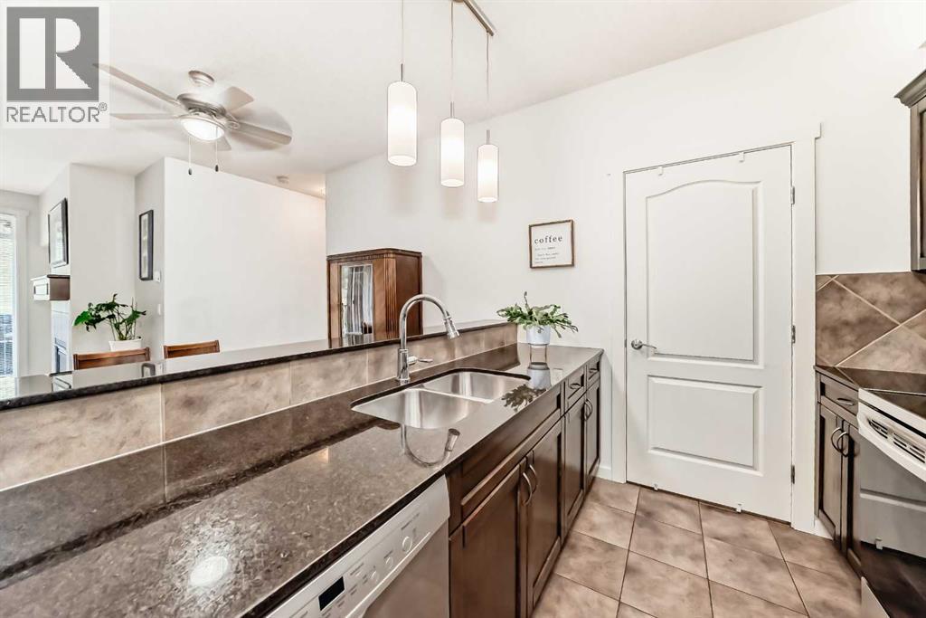 208, 141 Mountain Street, Cochrane, Alberta  T4C 1Z5 - Photo 7 - A2239617