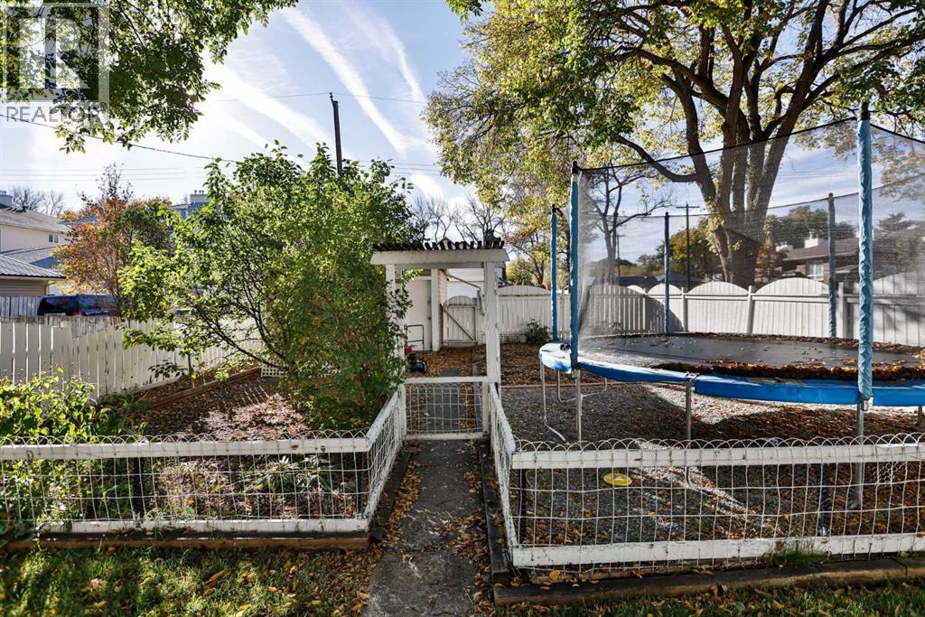 802 7 Street S, Lethbridge, Alberta  T1J 2H6 - Photo 26 - A2260777