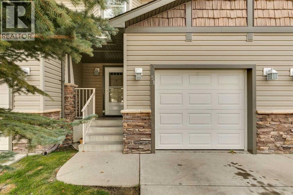 51 Spring Meadows Bay, Okotoks, Alberta  T1S 2G8 - Photo 33 - A2259710