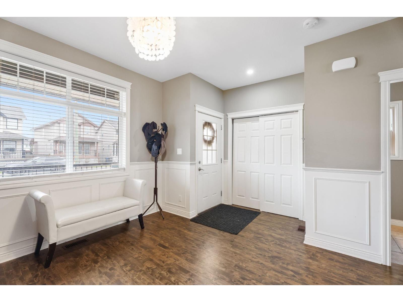34624 5 Avenue, Abbotsford, British Columbia  V2S 8E4 - Photo 4 - R3057446