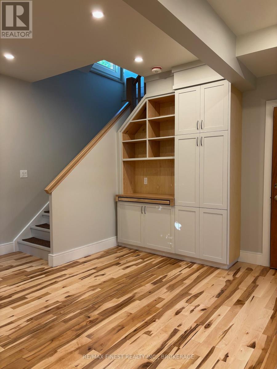 398 Alfred Street, Kingston (East Of Sir John A. Blvd), Ontario  K7K 4H9 - Photo 22 - X12460019