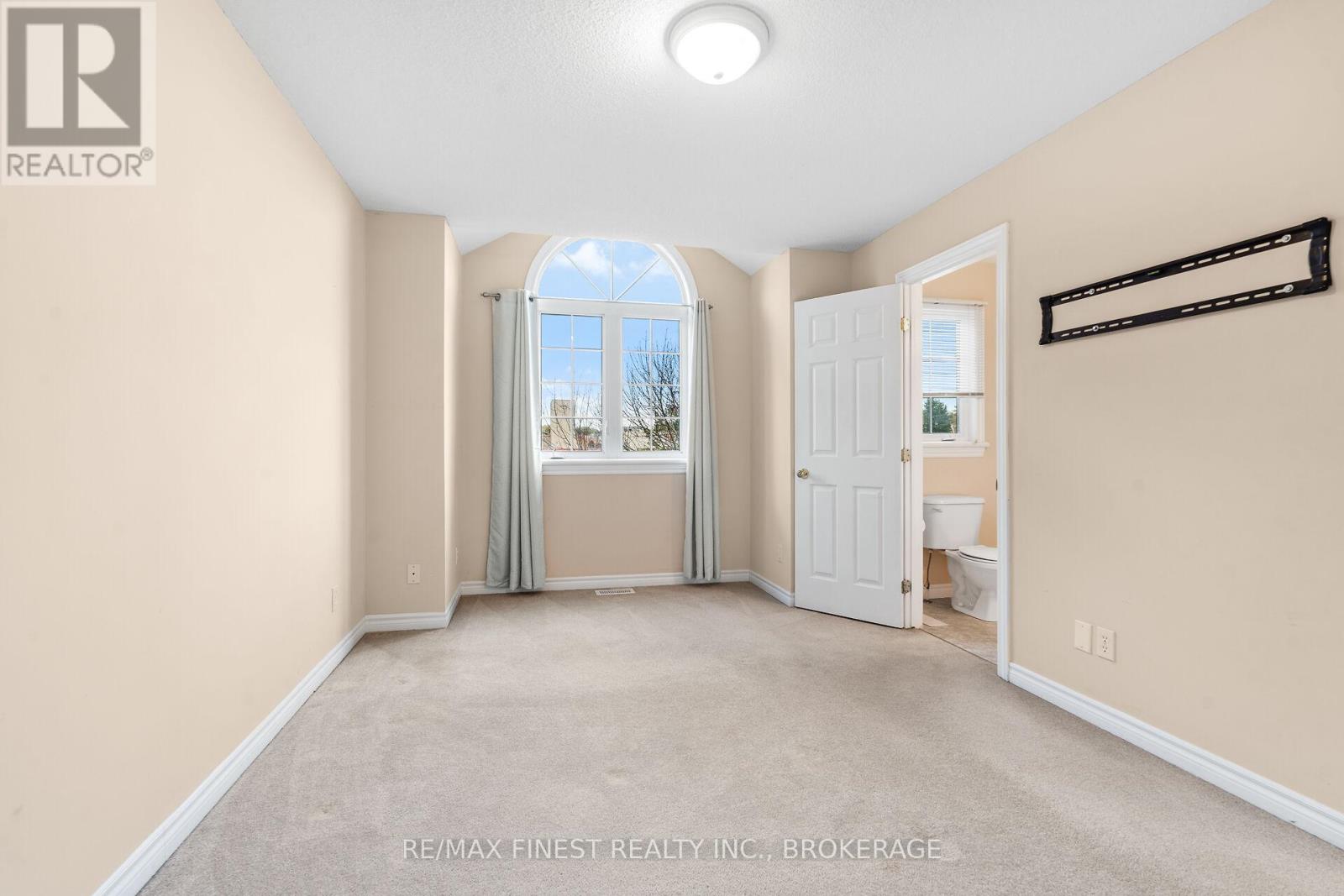 698 Maclean Court, Kingston, Ontario  K7K 7L8 - Photo 16 - X12460031