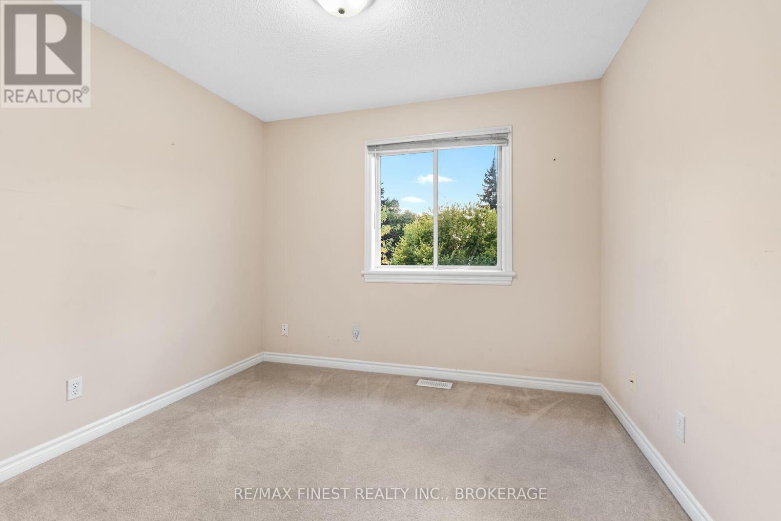 698 Maclean Court, Kingston, Ontario  K7K 7L8 - Photo 22 - X12460031