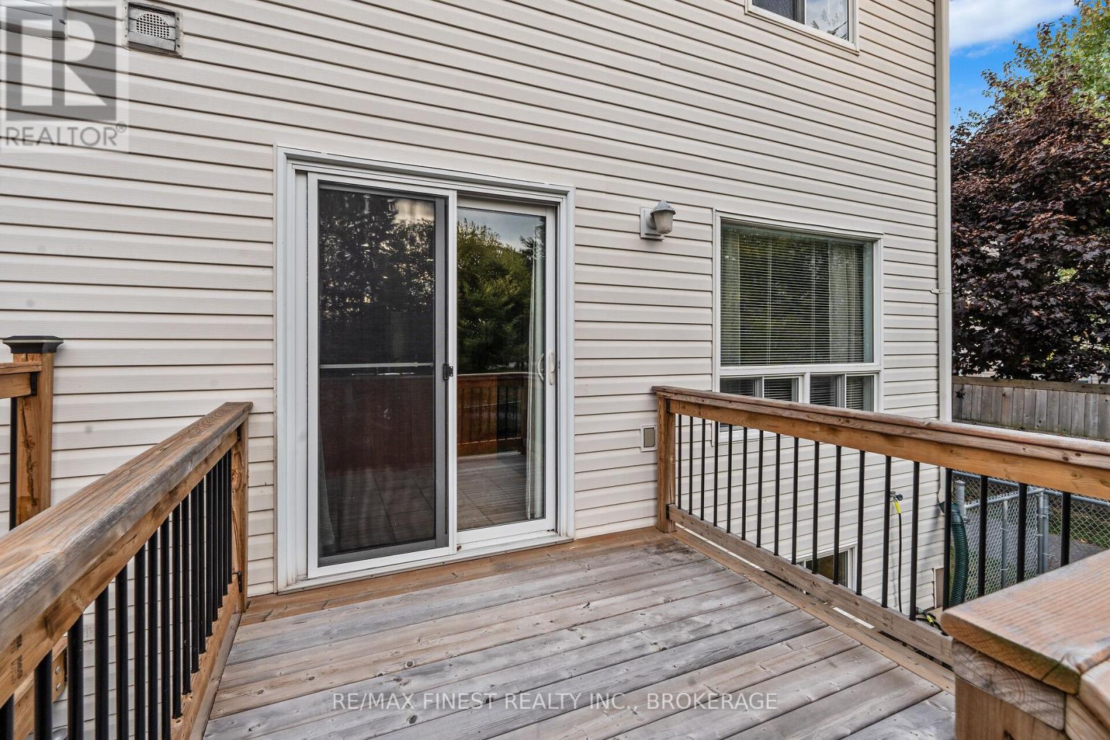 698 Maclean Court, Kingston, Ontario  K7K 7L8 - Photo 27 - X12460031