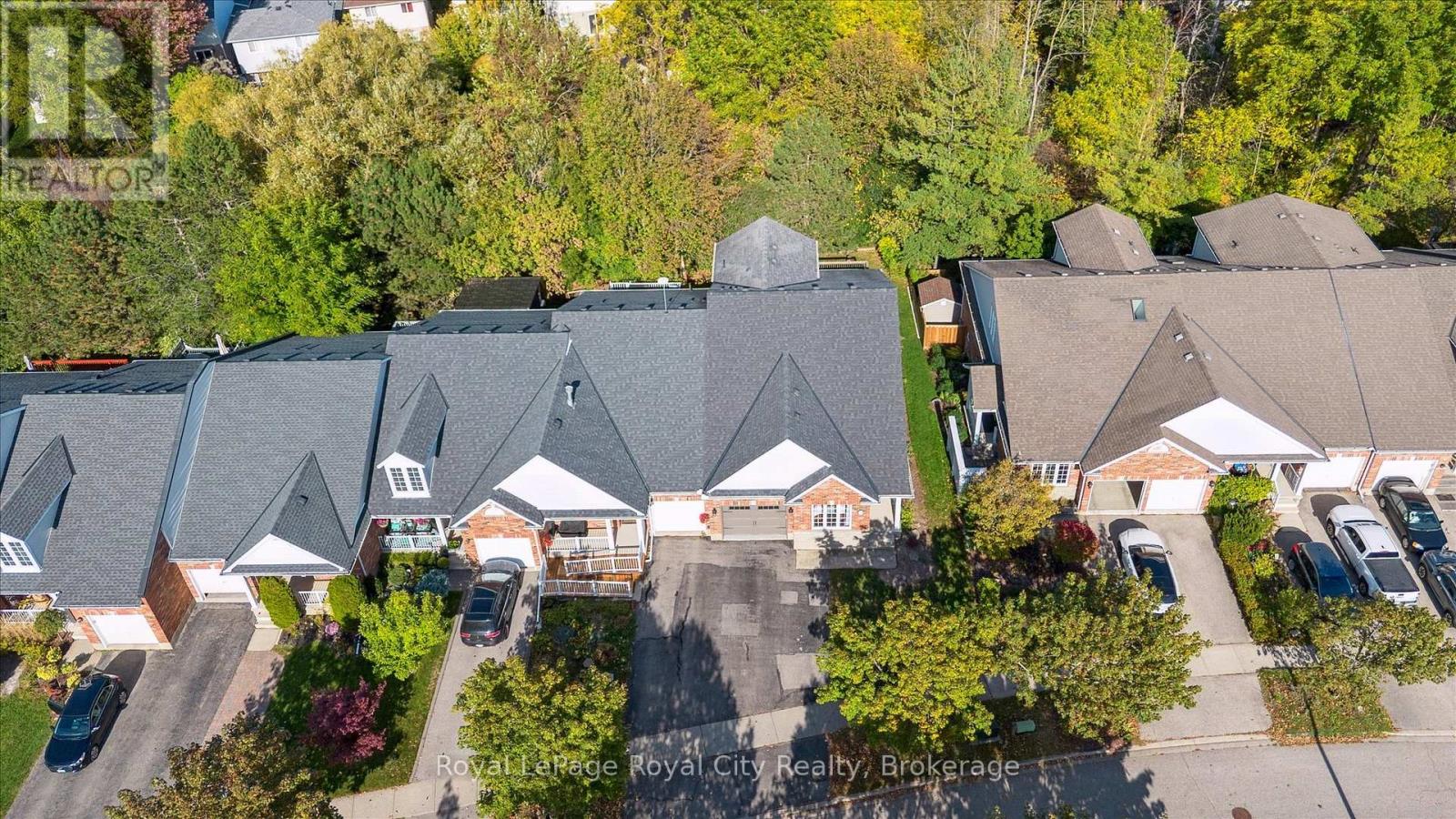 99 Schroder Crescent, Guelph, Ontario  N1E 7B4 - Photo 3 - X12460082