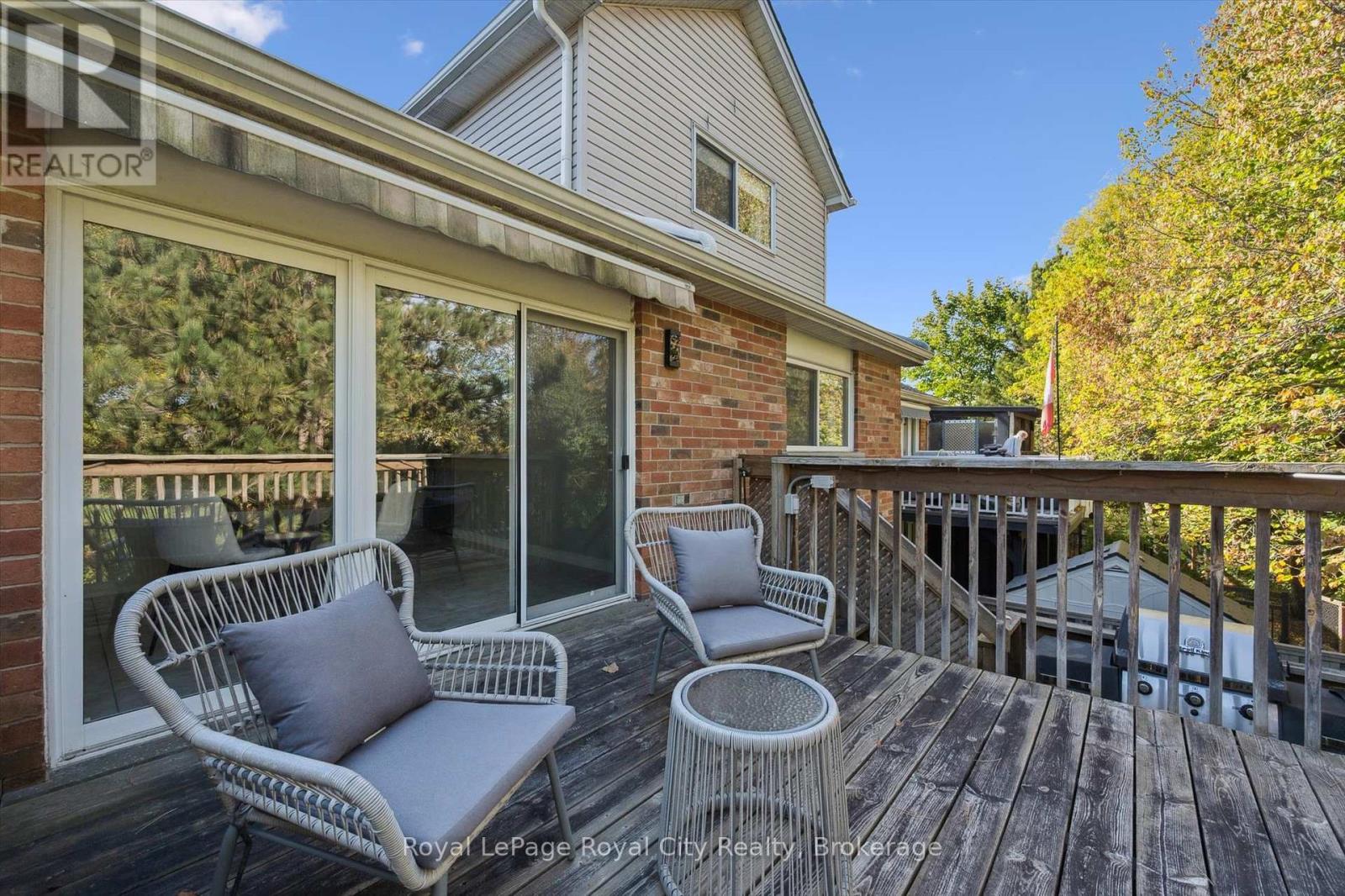 99 Schroder Crescent, Guelph, Ontario  N1E 7B4 - Photo 41 - X12460082