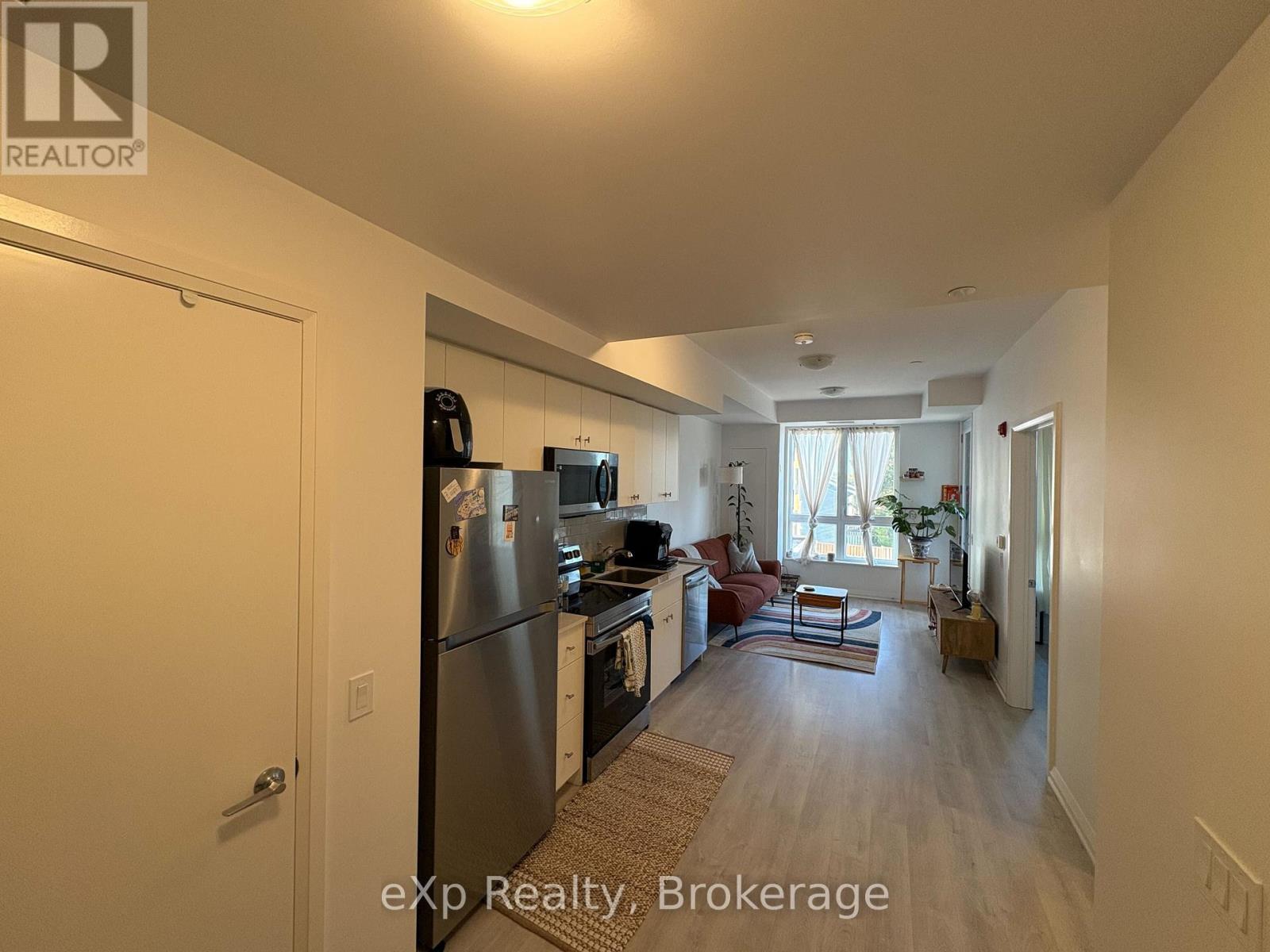 202 - 101 Golden Eagle Road, Waterloo, Ontario  N2V 0H4 - Photo 5 - X12460104