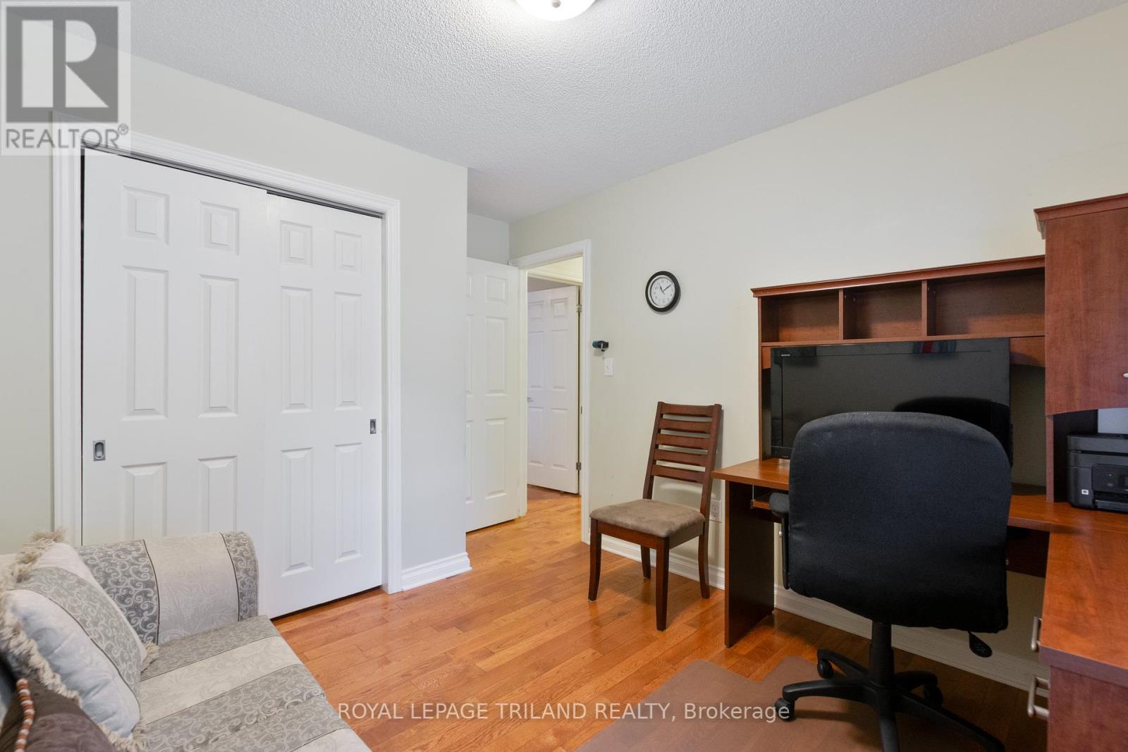 725 St Stephens Drive, London South (South Y), Ontario  N6E 1V6 - Photo 23 - X12460051