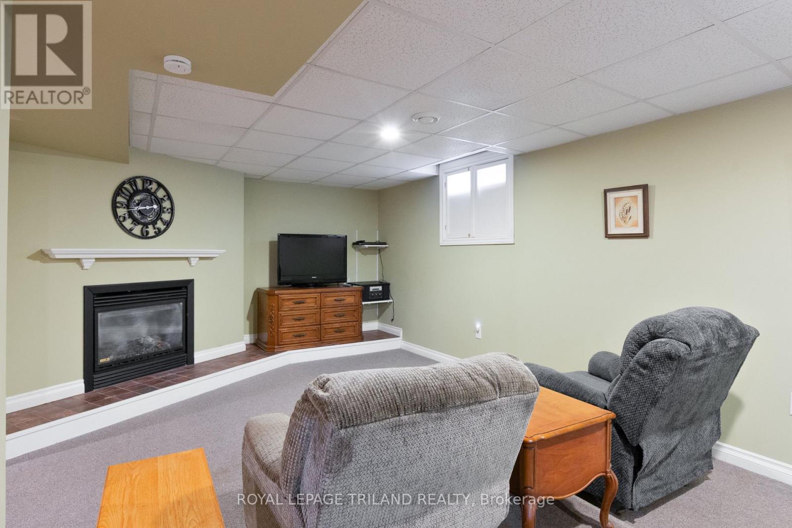 725 St Stephens Drive, London South (South Y), Ontario  N6E 1V6 - Photo 32 - X12460051