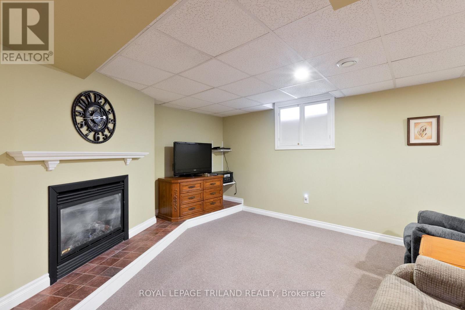 725 St Stephens Drive, London South (South Y), Ontario  N6E 1V6 - Photo 36 - X12460051