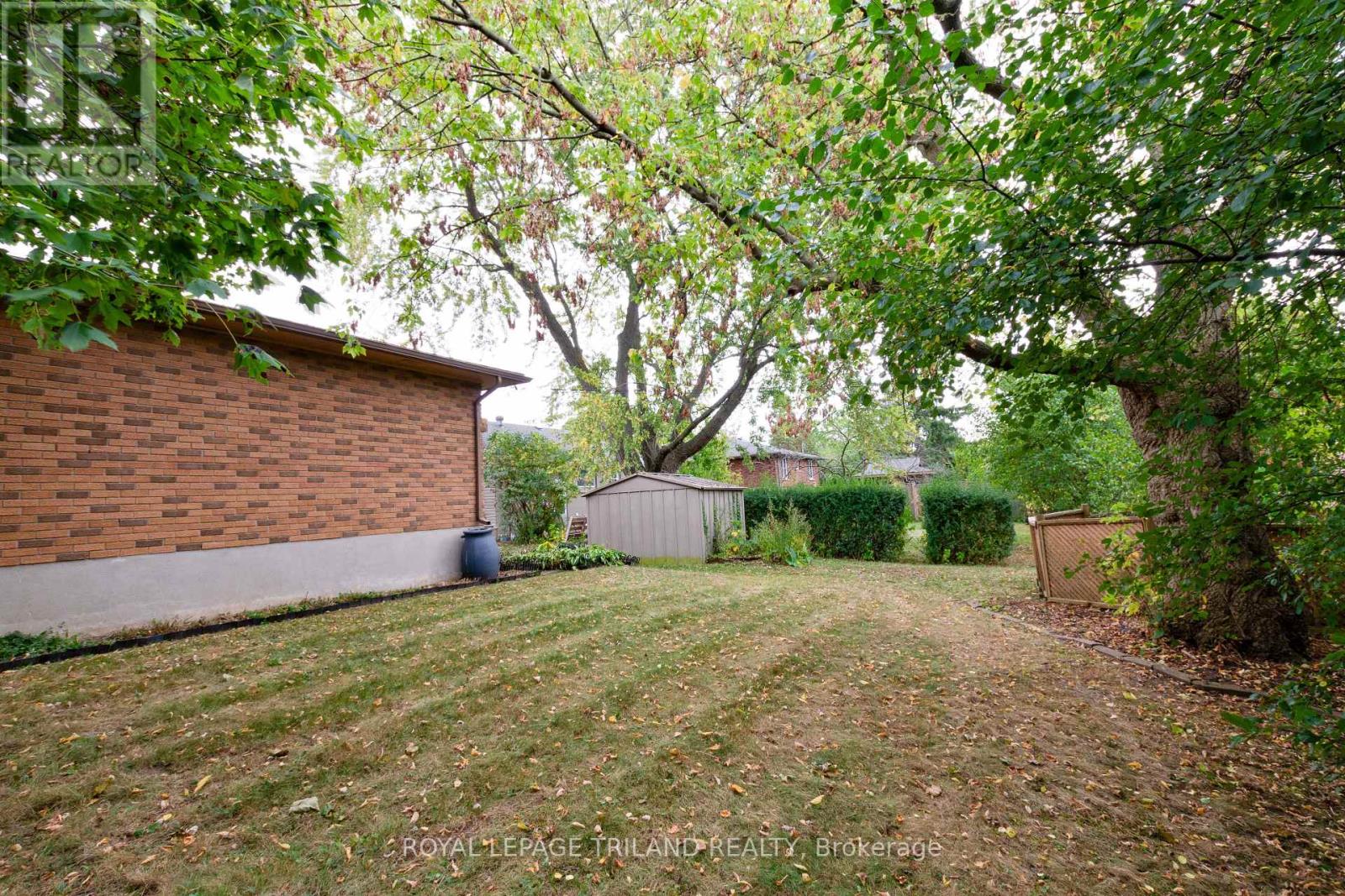 725 St Stephens Drive, London South (South Y), Ontario  N6E 1V6 - Photo 42 - X12460051