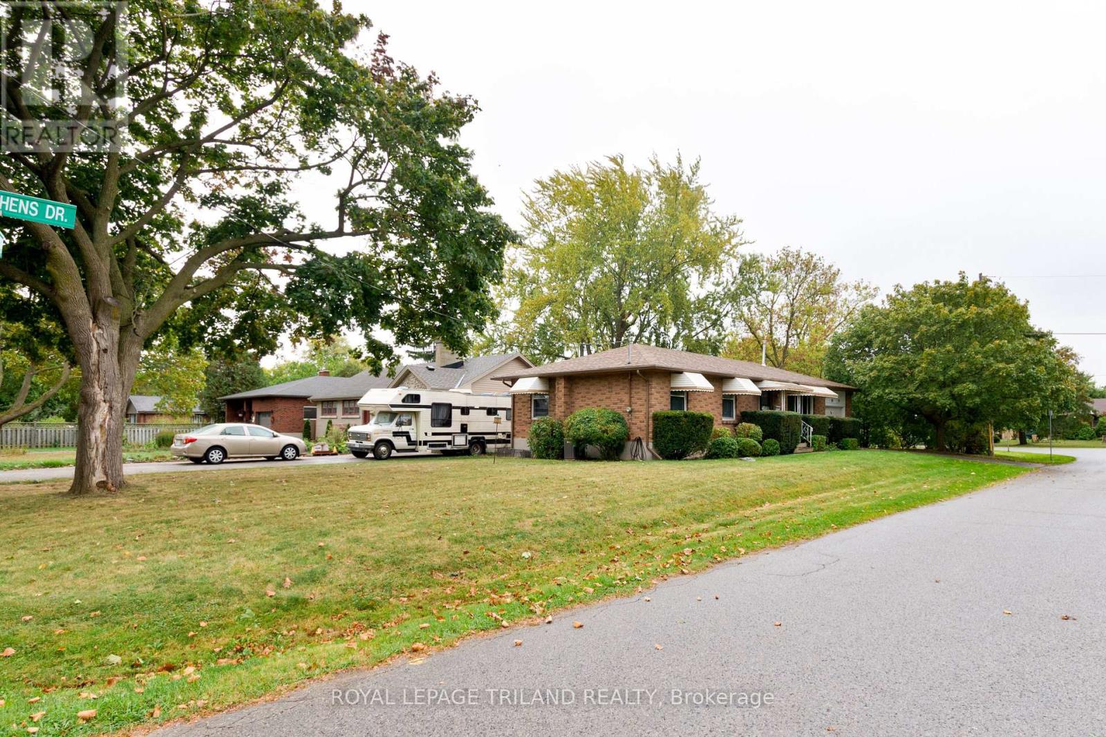 725 St Stephens Drive, London South (South Y), Ontario  N6E 1V6 - Photo 46 - X12460051