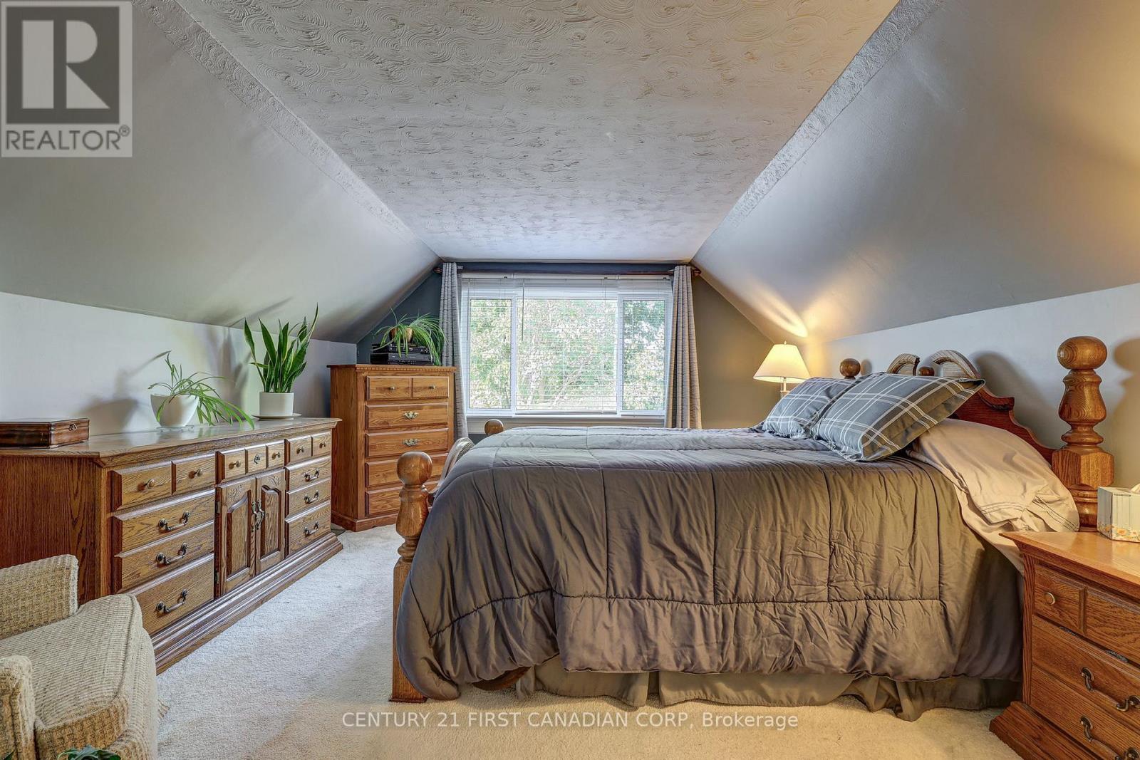 145 Arundell Street, London East (East M), Ontario  N5Z 2K1 - Photo 23 - X12460066
