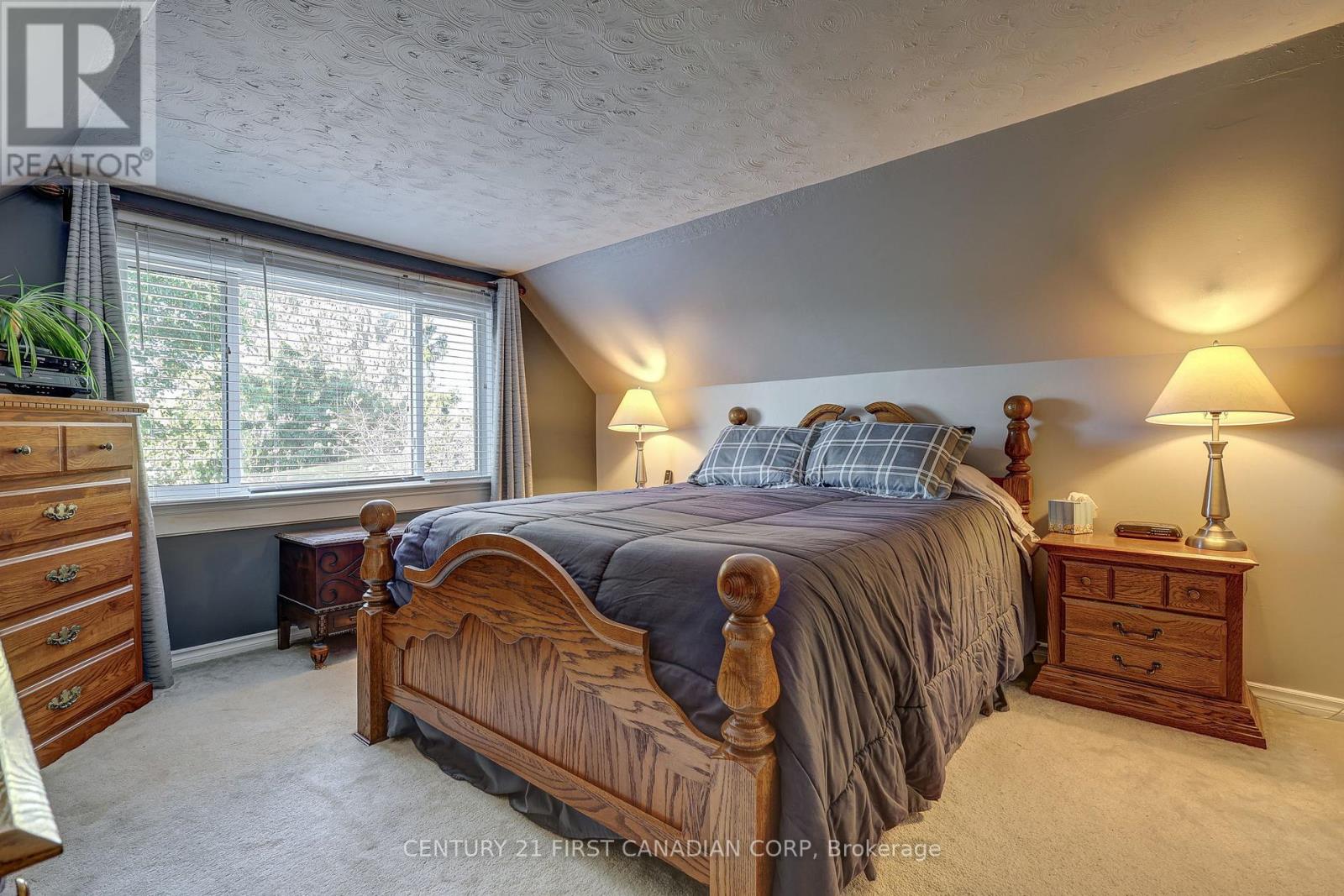 145 Arundell Street, London East (East M), Ontario  N5Z 2K1 - Photo 24 - X12460066