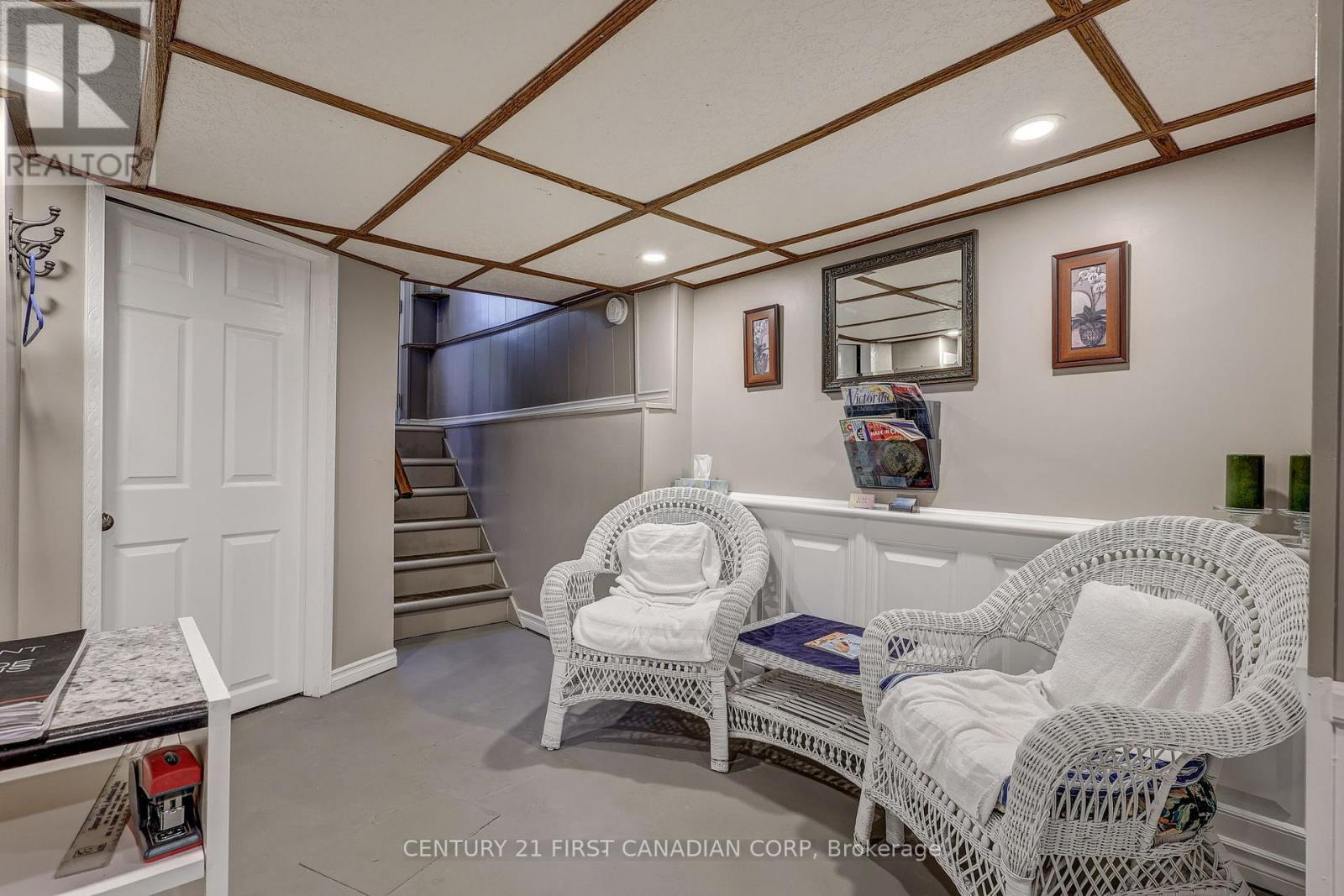 145 Arundell Street, London East (East M), Ontario  N5Z 2K1 - Photo 25 - X12460066