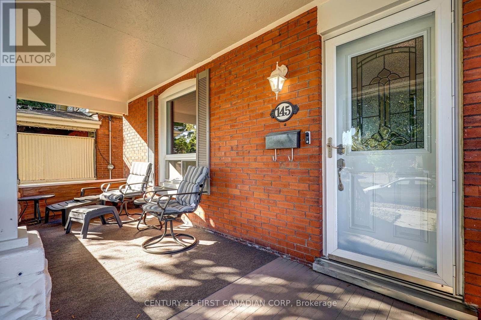 145 Arundell Street, London East (East M), Ontario  N5Z 2K1 - Photo 3 - X12460066