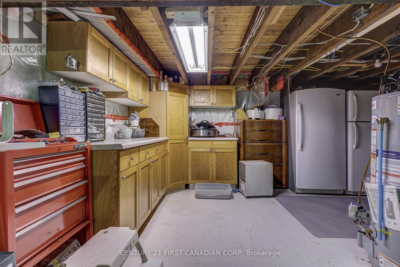 145 Arundell Street, London East (East M), Ontario  N5Z 2K1 - Photo 32 - X12460066