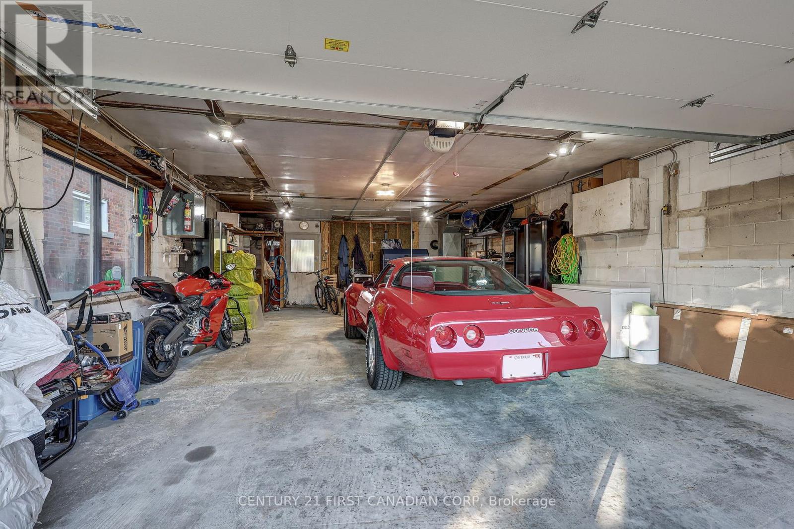 145 Arundell Street, London East (East M), Ontario  N5Z 2K1 - Photo 33 - X12460066