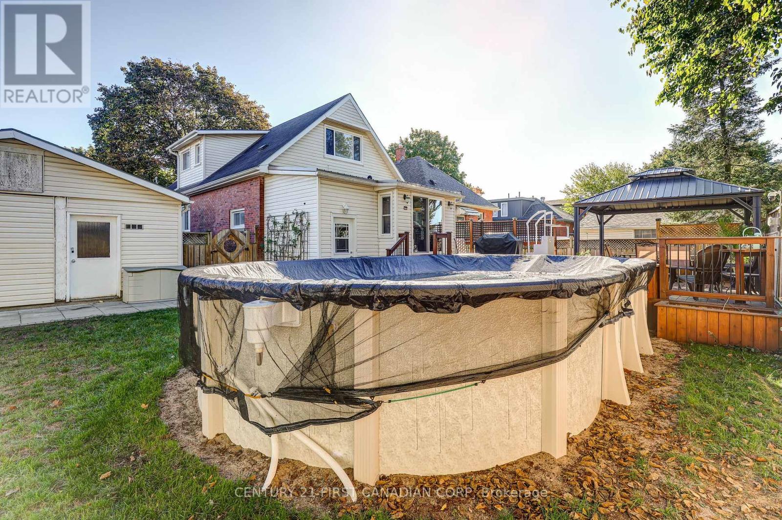 145 Arundell Street, London East (East M), Ontario  N5Z 2K1 - Photo 38 - X12460066