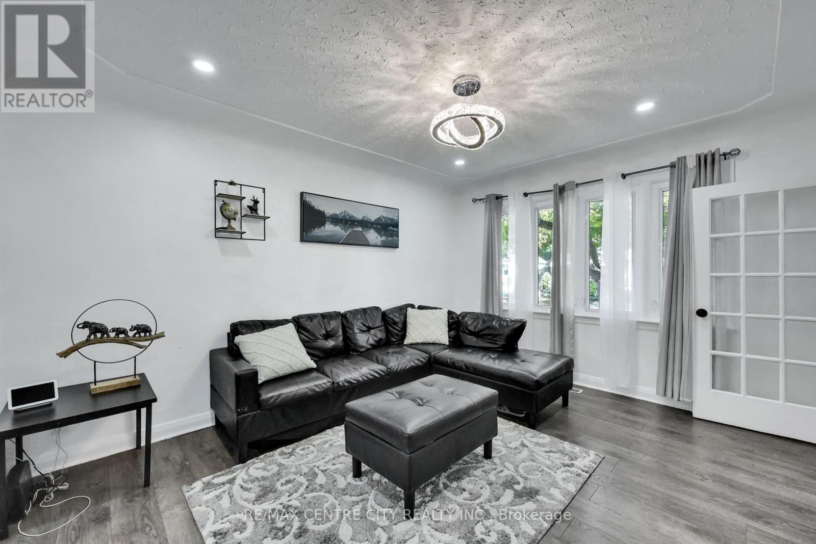785 Fleet Street, London East, Ontario  N5Y 1R8 - Photo 13 - X12460071