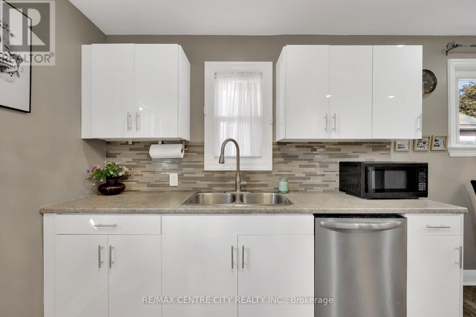 785 Fleet Street, London East, Ontario  N5Y 1R8 - Photo 17 - X12460071