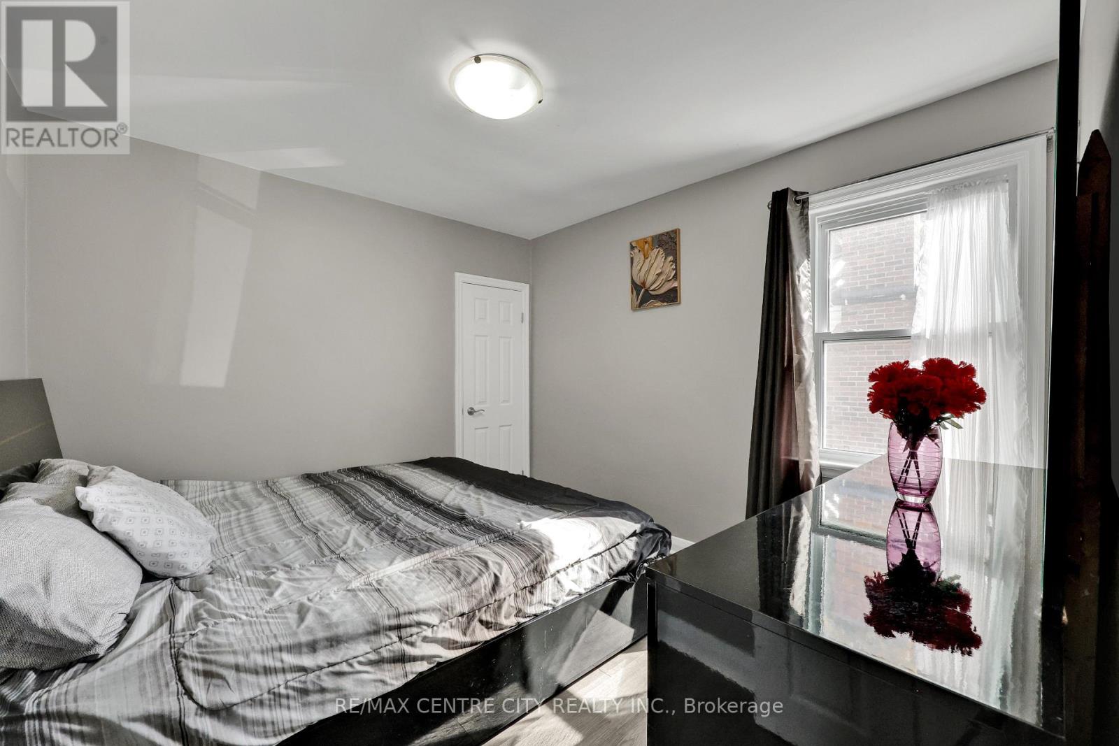 785 Fleet Street, London East, Ontario  N5Y 1R8 - Photo 21 - X12460071