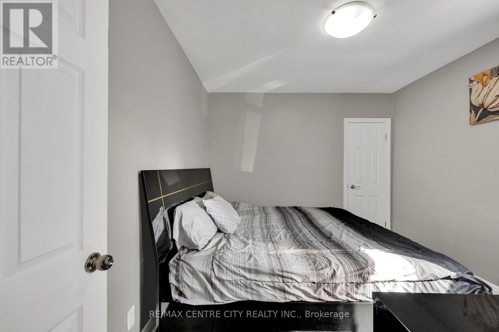 785 Fleet Street, London East, Ontario  N5Y 1R8 - Photo 22 - X12460071