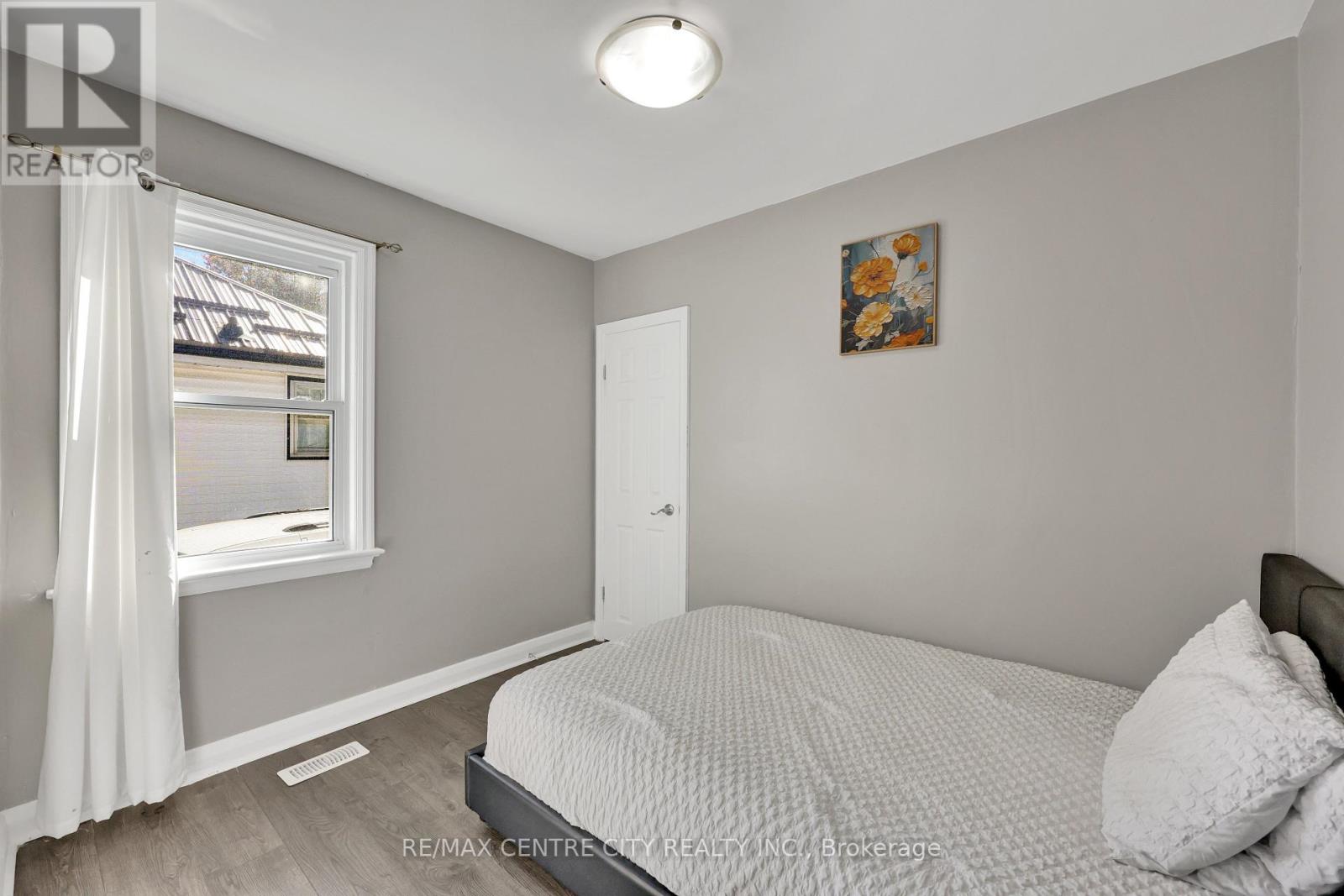 785 Fleet Street, London East, Ontario  N5Y 1R8 - Photo 27 - X12460071