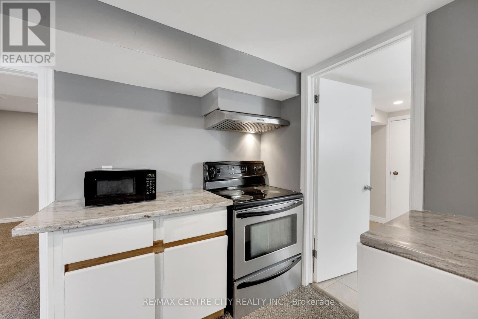 785 Fleet Street, London East, Ontario  N5Y 1R8 - Photo 34 - X12460071